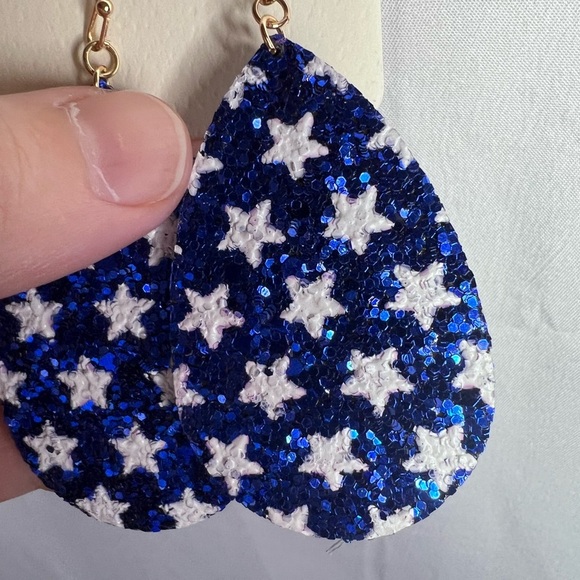 ITS Sense Fashion Dangle Earrings Blue with White Stars for Pierced Ears NWT - Picture 5 of 6
